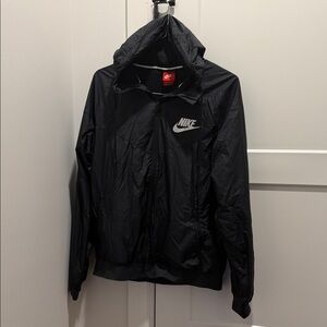 Nike Men's Black Hooded Windbreaker
